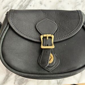 J.W. Hulme Legacy Medium Saddle Bag Black